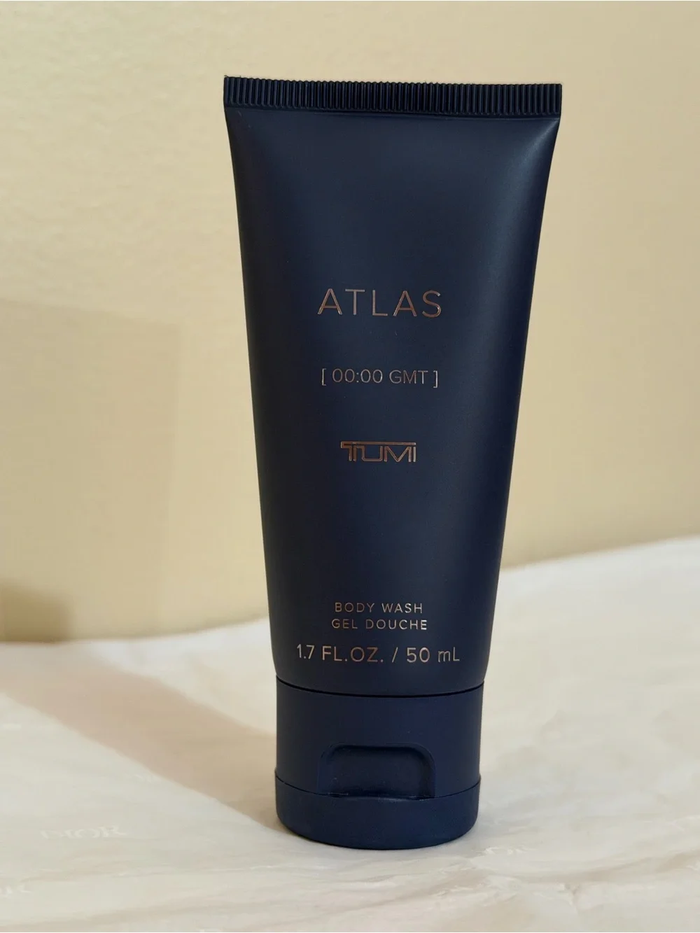 Tumi Atlas Body Wash Tube — Navy with Gold Accents